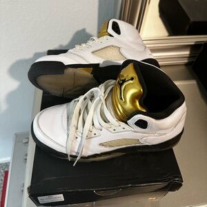 Used  Nike Air Jordan 5 retro **fast shipping**